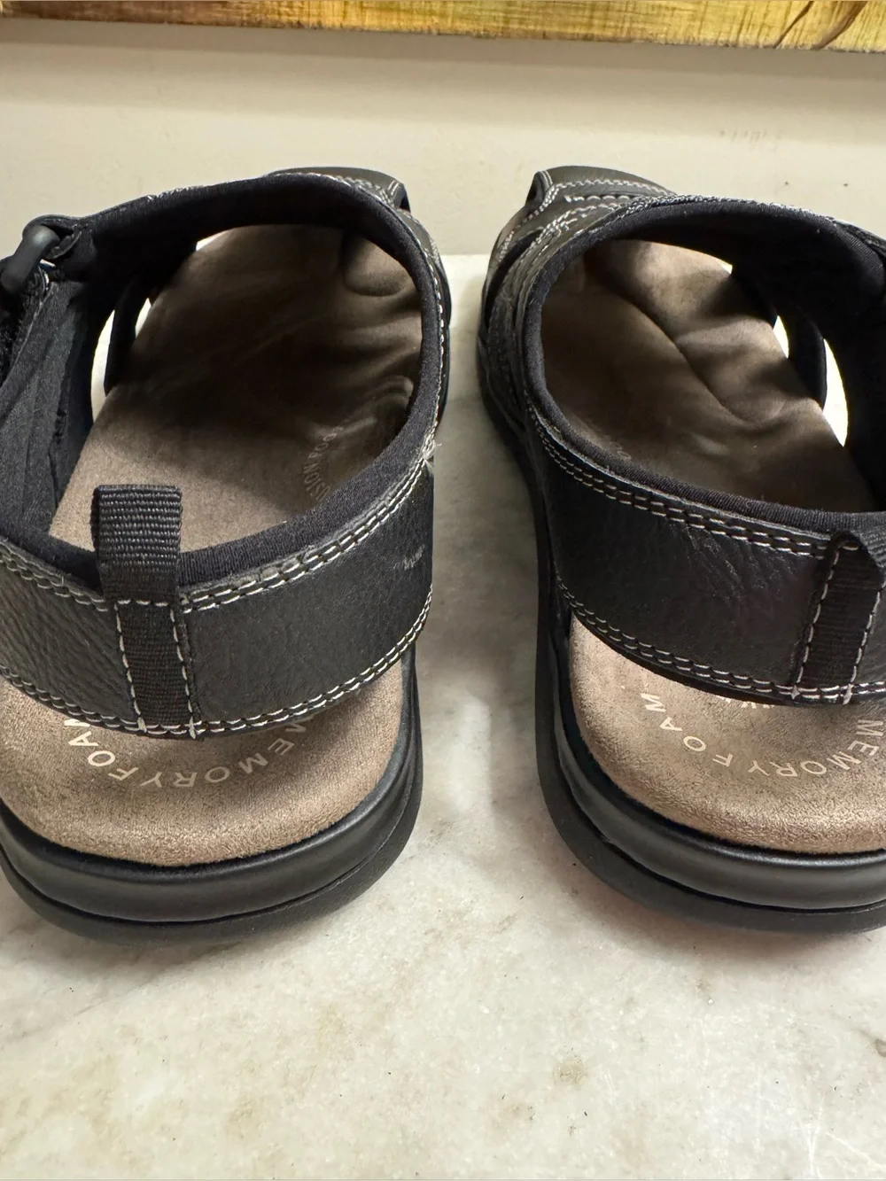 Dockers Men's Black Memory Foam Searose Fisherman-Style Sandals, Size 8 M, New!